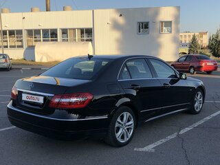 2009 Mercedes-Benz E-Класс 250 5G-Tronic IV (W212, S212, C207), чёрный, 1370000 рублей, вид 3