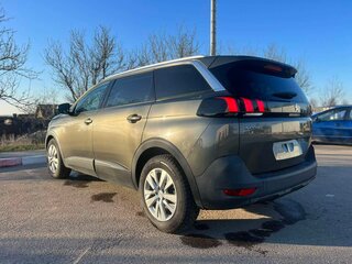 2018 Peugeot 5008 II, зелёный, 1599000 рублей, вид 1