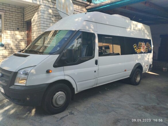 2012 Ford Transit, белый, 750000 рублей - вид 3
