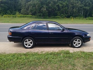 1992 Toyota Camry III (XV10), синий, 350000 рублей, вид 3