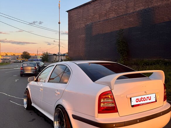 2002 Skoda Octavia I (A4) Рестайлинг, белый - вид 14