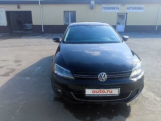 2011 Volkswagen Jetta VI, чёрный, 700000 рублей, вид 1