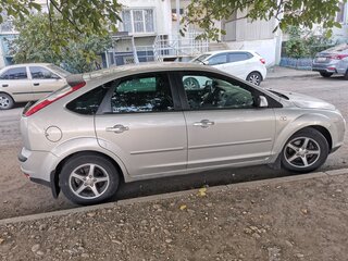 2007 Ford Focus II, серебристый, 570000 рублей, вид 2