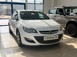 2014 Opel Astra J Рестайлинг, белый, 470000 рублей, вид 3