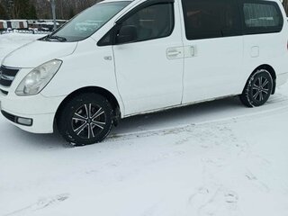 2010 Hyundai Grand Starex I, белый, 1500000 рублей, вид 4