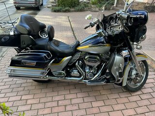 2012 Harley-Davidson CVO, серый, 1600000 рублей, вид 2
