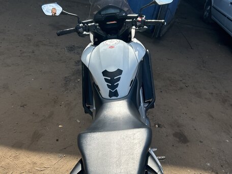 2012 Honda VFR 800X (Crossrunner), белый, 580000 рублей, вид 5