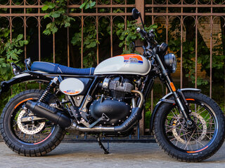 2025 Royal Enfield Bear 650, серебристый, 719000 рублей, вид 4