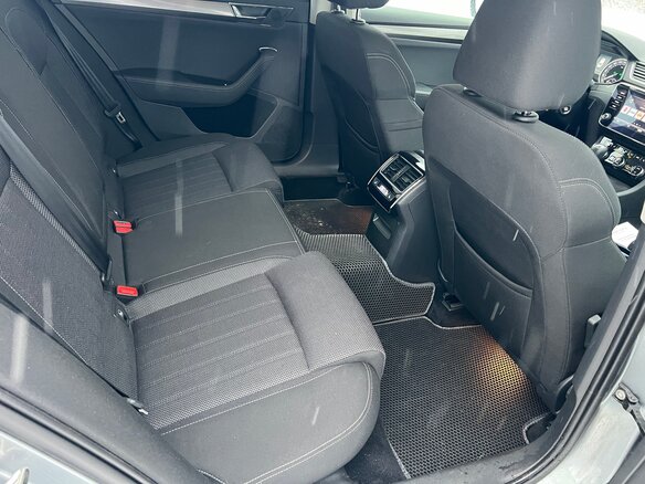 2019 Skoda Superb III Рестайлинг, серый, 2500000 рублей - вид 19