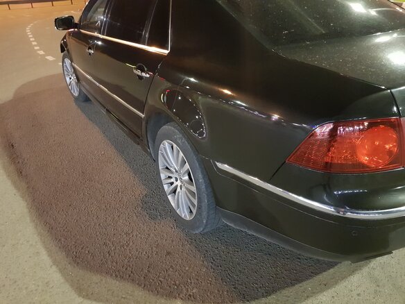 2007 Volkswagen Phaeton 5-Seater Long I, чёрный, 1600000 рублей - вид 10