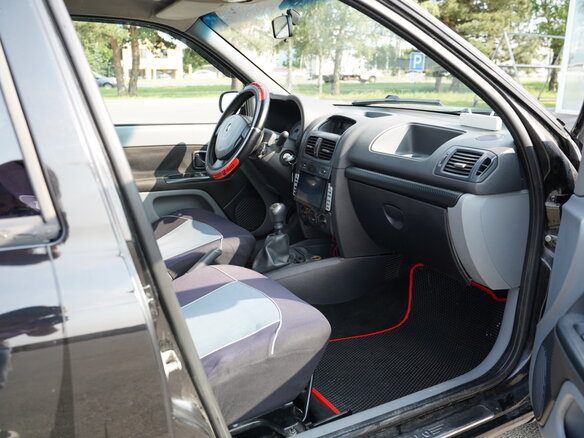 2007 Renault Symbol I Рестайлинг 2, чёрный, 360000 рублей - вид 9
