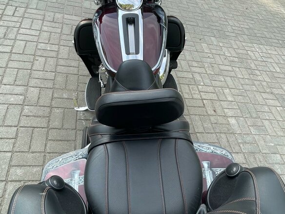 2019 Harley-Davidson Electra Glide, чёрный, 1900000 рублей - вид 2
