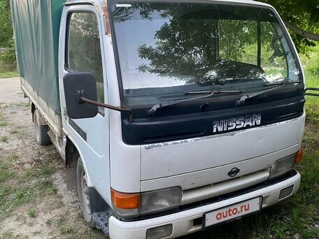 1992 Nissan Atlas, белый, 990000 рублей, вид 1