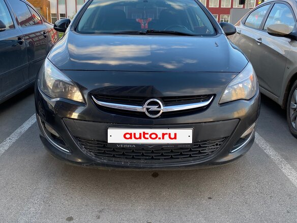 2013 Opel Astra J Рестайлинг, чёрный, 690000 рублей - вид 2