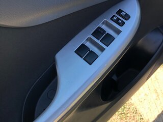 2011 Toyota Corolla X (E140, E150) Рестайлинг, чёрный, 1130000 рублей, вид 5
