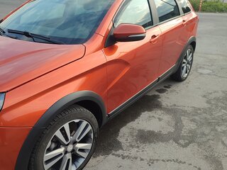 2019 Lada (ВАЗ) Vesta SW Cross I, оранжевый, 1300000 рублей, вид 4