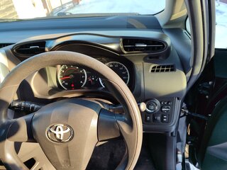 2014 Toyota Wish II Рестайлинг, чёрный, 1650000 рублей, вид 5