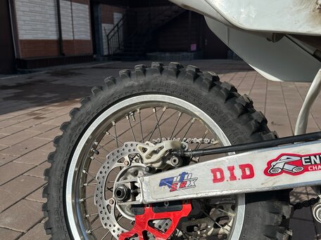 2003 Honda CRF 250R, красный, 350000 рублей, вид 5