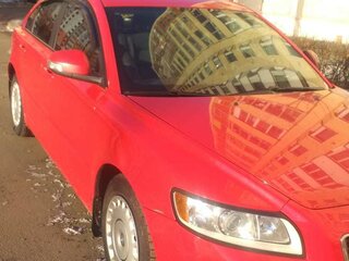 2011 Volvo S40 II Рестайлинг, красный, 850000 рублей, вид 1