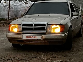 1989 Mercedes-Benz W124 200, коричневый, 1800000 рублей, вид 1