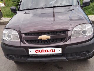 2014 Chevrolet Niva I Рестайлинг, коричневый, 620000 рублей, вид 1