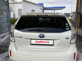 2012 Toyota Prius Alpha I (ZVW40/41), белый, 1330000 рублей, вид 3