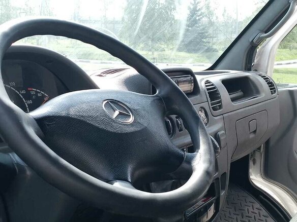 2013 Mercedes-Benz Sprinter, белый, 1100000 рублей - вид 6