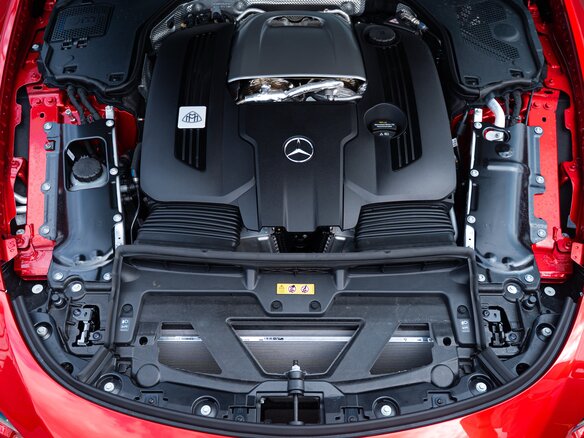 2025 Mercedes-Benz Maybach SL, красный - вид 22