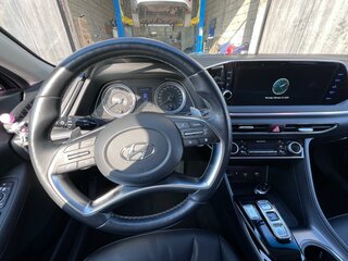 2020 Hyundai Sonata VIII (DN8), серый, 2500000 рублей, вид 3