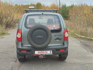 2014 Chevrolet Niva I Рестайлинг, серый, 950000 рублей, вид 4