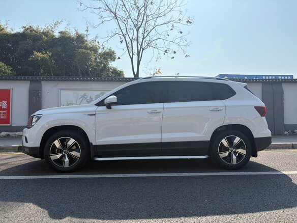 2022 Volkswagen Tharu I, белый, 1949000 рублей - вид 8