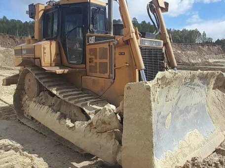 2007 Caterpillar D6, жёлтый, 8500000 рублей, вид 4