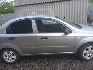2007 Chevrolet Aveo I Рестайлинг, серебристый, 360000 рублей, вид 2