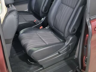 2017 Honda Freed II, красный, 1550000 рублей, вид 5