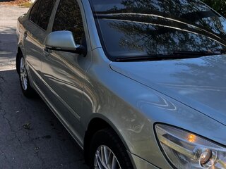 2009 Skoda Octavia DSG7 II (A5) Рестайлинг, серый, 670000 рублей, вид 2