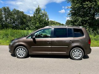 2011 Volkswagen Touran I Рестайлинг 2, коричневый, 1050000 рублей, вид 4