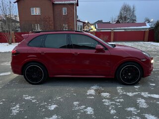 2012 Porsche Cayenne GTS II (958), красный, 3590000 рублей, вид 4