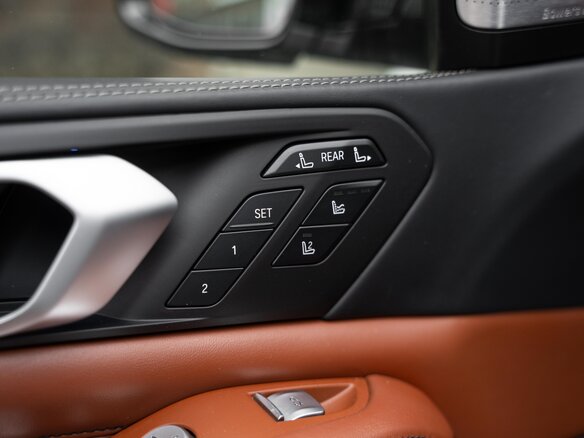 2019 BMW X7 M50d I (G07), белый - вид 12