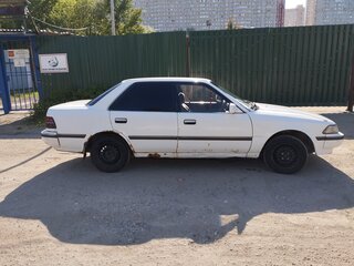 1989 Toyota Corona VIII (T170), белый, 130000 рублей, вид 3