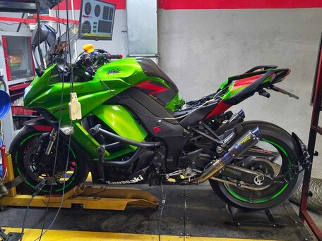 2015 Kawasaki Z 1000SX, зелёный, 699999 рублей, вид 5