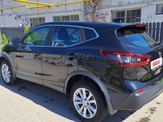 2022 Nissan Qashqai II Рестайлинг, чёрный, 2490000 рублей, вид 4