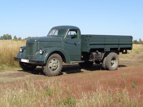 1959 Урал УралЗиС 355, зелёный, 1600000 рублей, вид 1