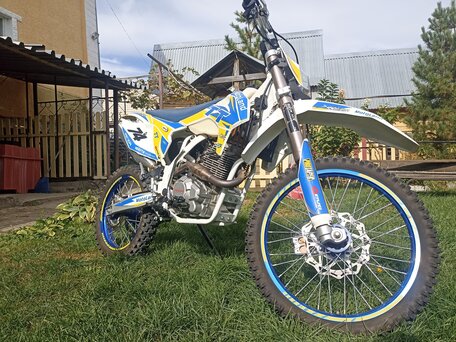 2021 Motoland TT250, жёлтый, 150000 рублей, вид 3