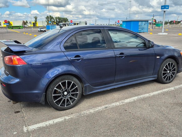 2008 Mitsubishi Lancer X, синий, 665000 рублей - вид 2