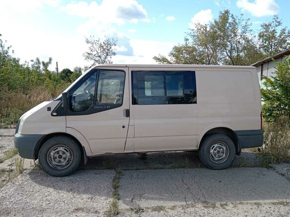 2010 Ford Transit, бежевый, 600000 рублей - вид 3