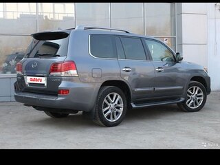 2015 Lexus LX 570 III Рестайлинг, серый, 5000000 рублей, вид 4