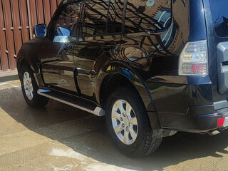 2013 Mitsubishi Pajero IV Рестайлинг 1, чёрный, 1950000 рублей, вид 2
