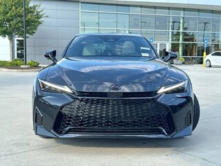 2026 Lexus IS 350 III Рестайлинг 3, чёрный, 10934310 рублей, вид 2