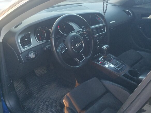 2012 Audi A5 I (8T) Рестайлинг, синий, 2000000 рублей - вид 6