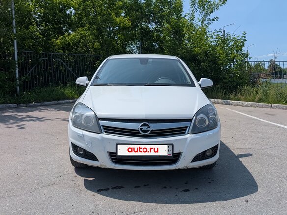 2012 Opel Astra H Рестайлинг, белый, 510000 рублей - вид 1